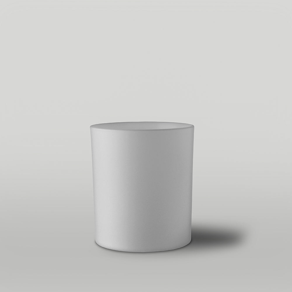 30cl Lotti matt white candle jar on a grey background