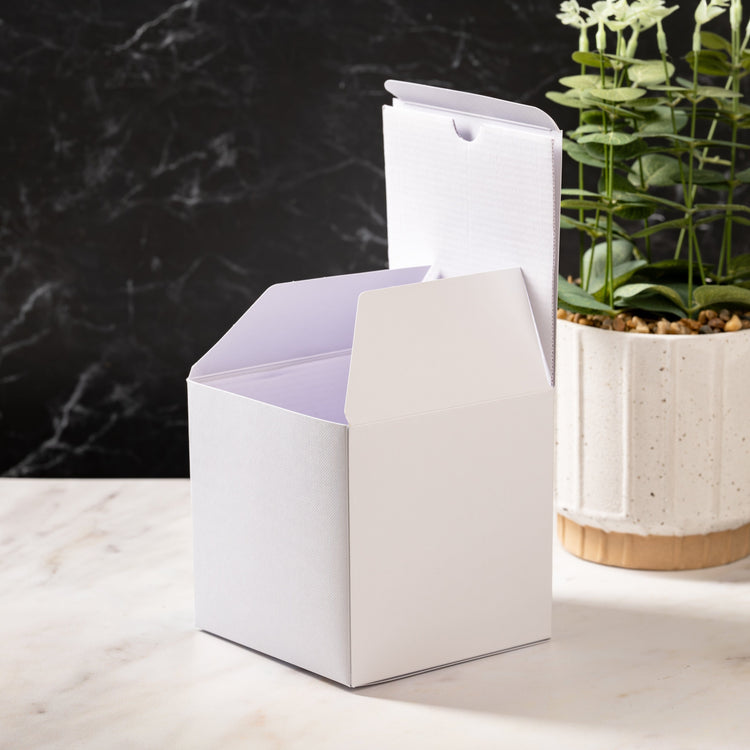 Luxury Folding Box & Liner for Tall 3-Wick - White