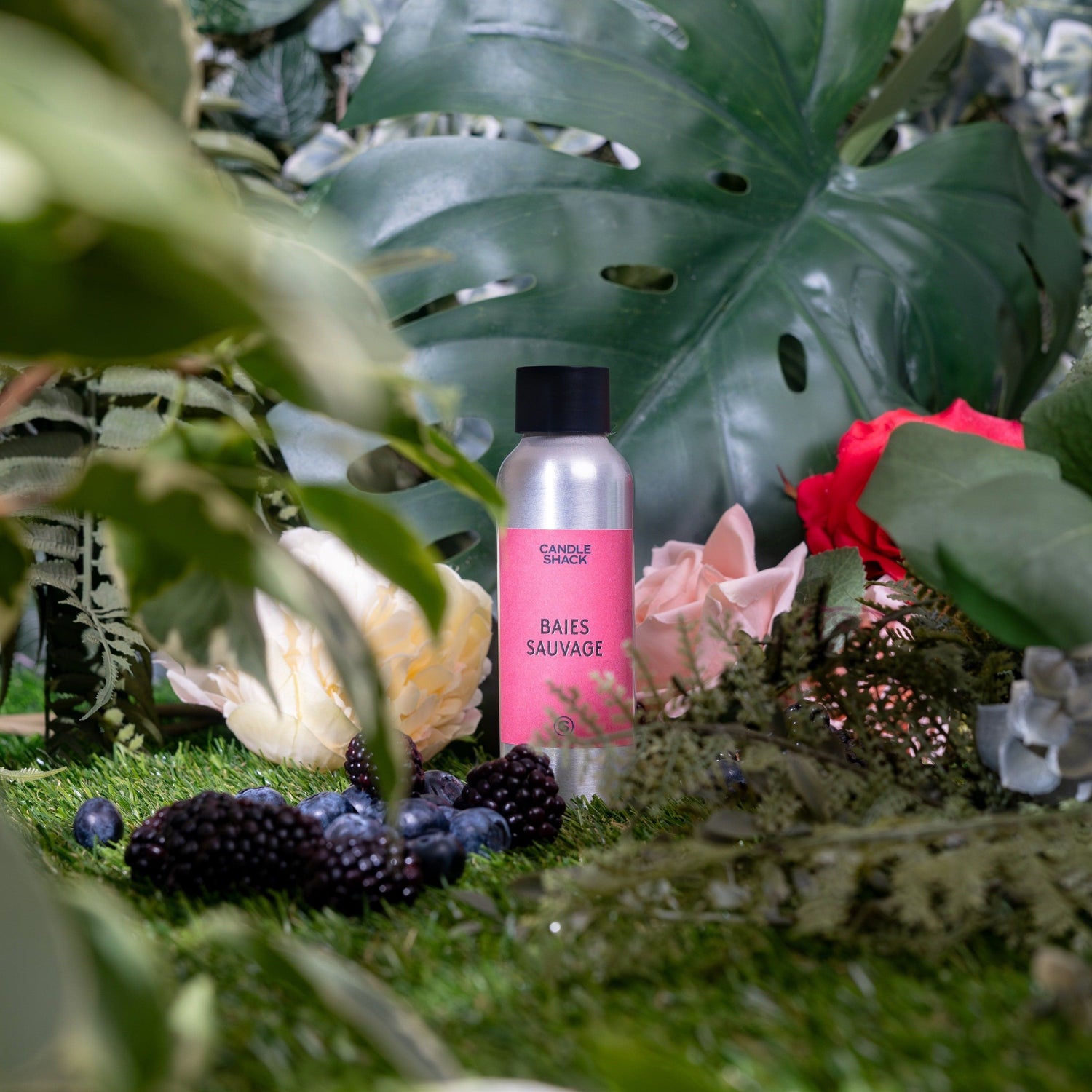 Baies Sauvage fragrance promotional photo. Fragrance, floral, diffuser